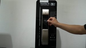 làm thẻ từ khóa cửa