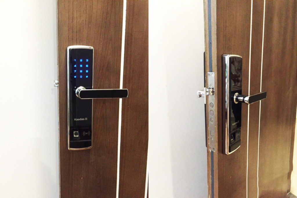 Ảnh thực tế khóa vân tay Kaadas 5155-2