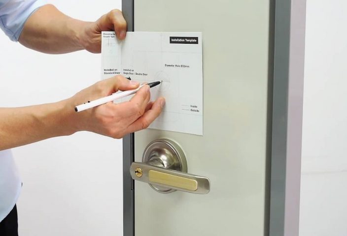 khóa vân tay cho cửa sắt