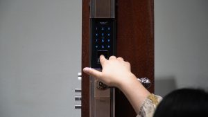 khoá cửa vân tay loại nào tốt