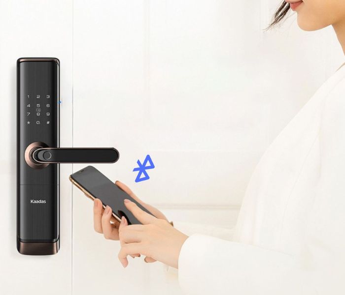Khóa cửa mở bằng app điện thoại Kaadas 2