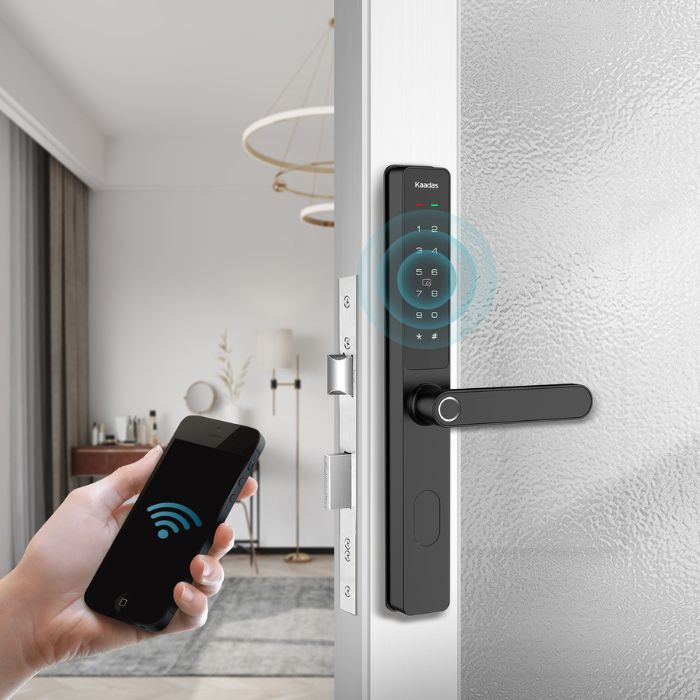 Khóa điện tử cửa nhôm nên mua loại nào tốt nhất 1