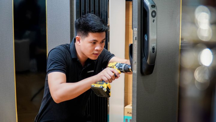 Khóa cửa từ (5)