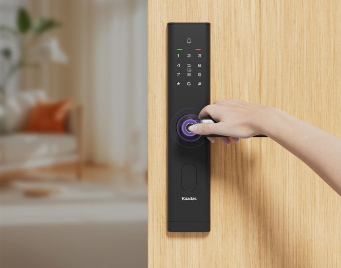 cách mở khóa cửa vân tay 3