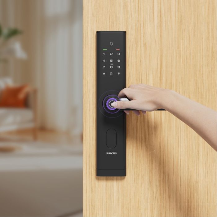 khoá cửa điện tử vân tay 2