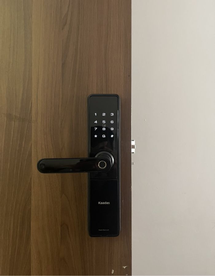 khóa cửa vân tay bình dương 3