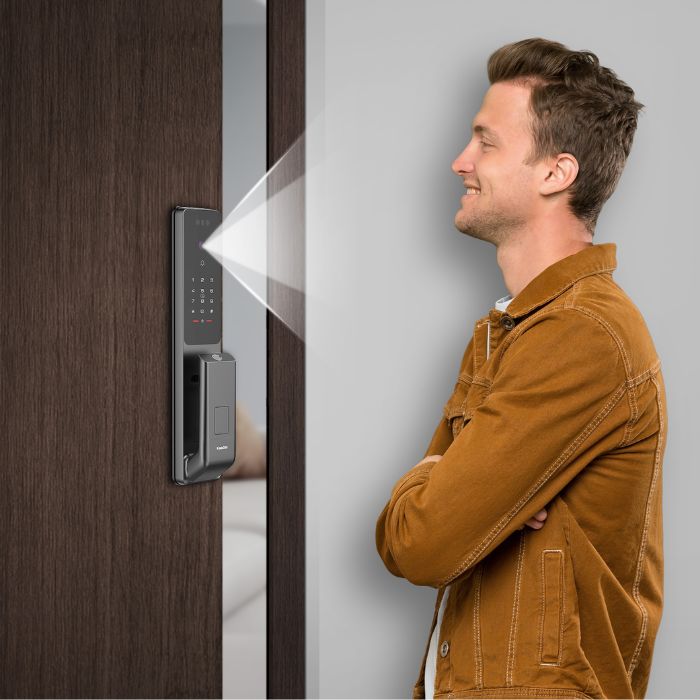 cách mở khóa cửa điện tử 9