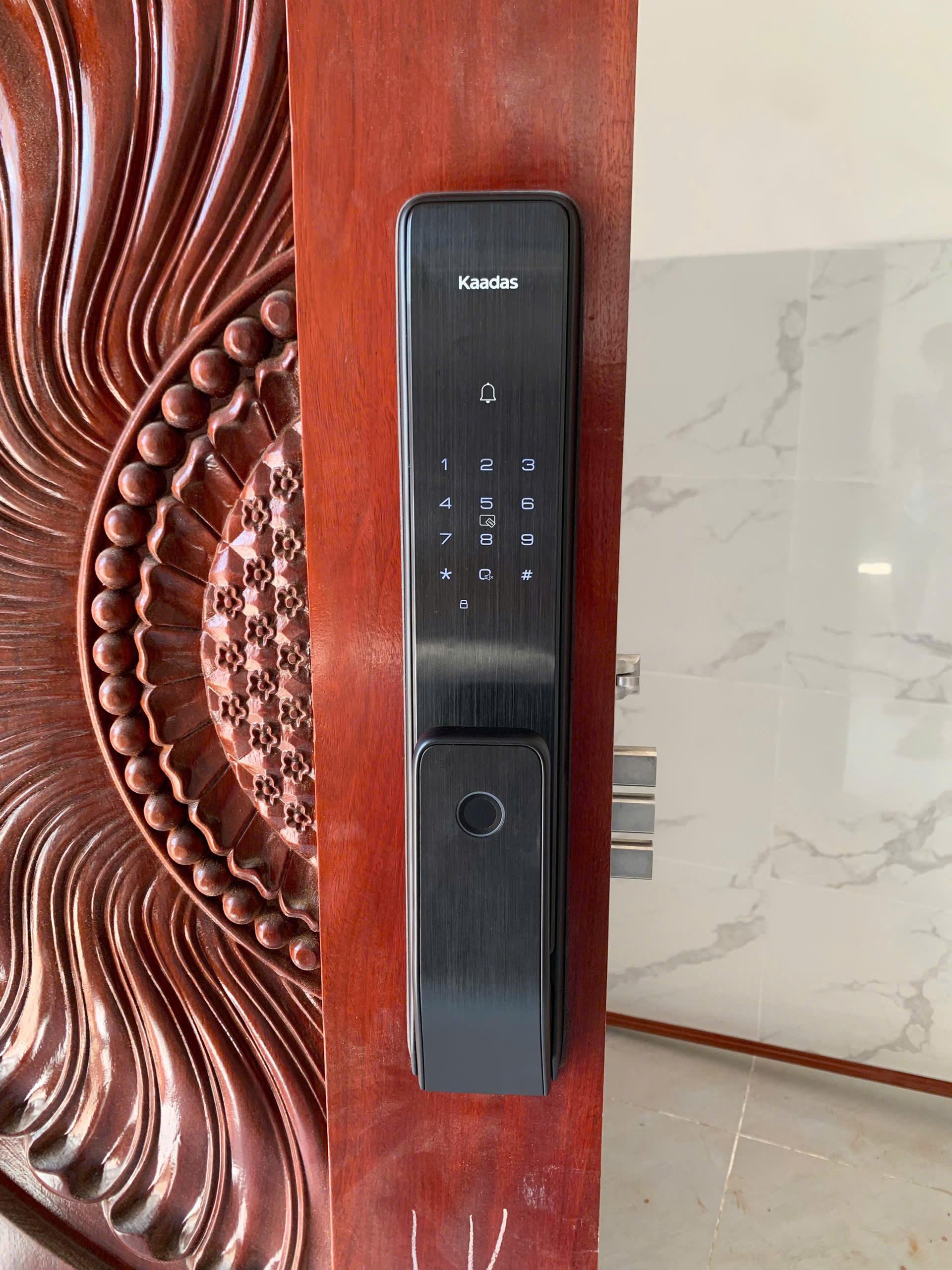 khoa-thong-minh-cua-go-kaadas-Q9-1