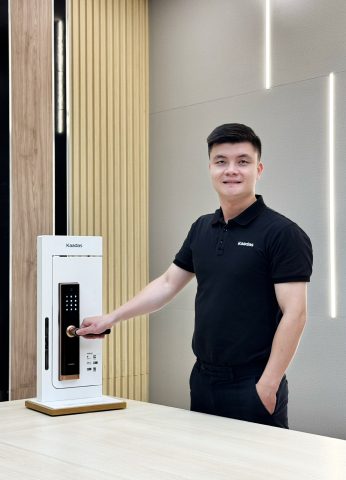 cửa khóa vân tay (1)