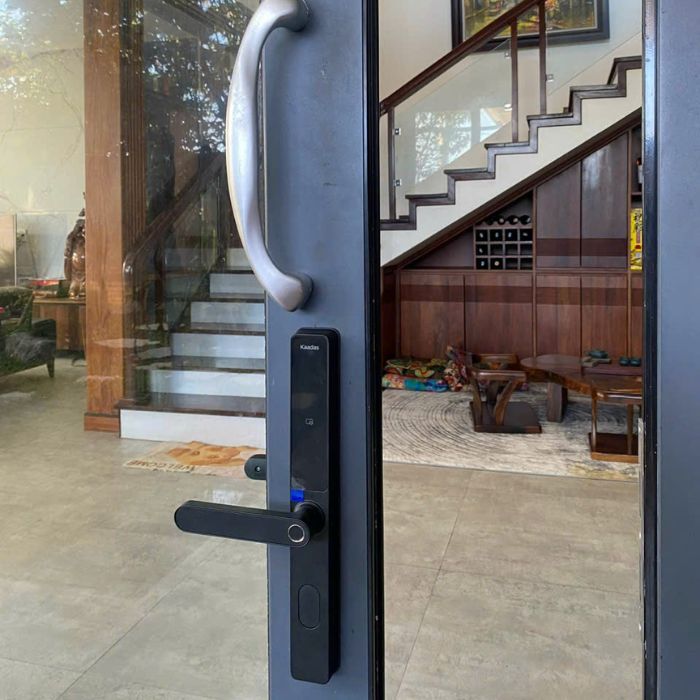 khóa cửa từ thông minh 5