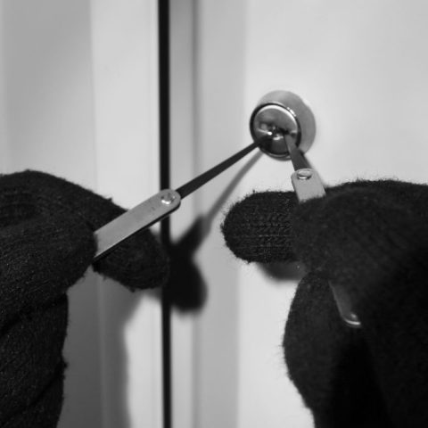 khóa từ chống trộm 6